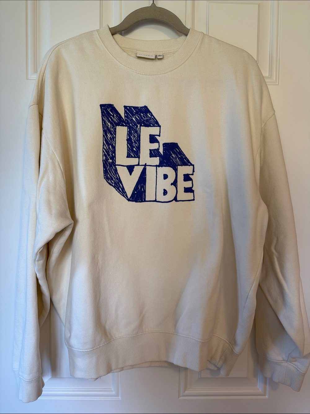 CLARE V. Le Vibe oversized sweatshirt in Cream & Blue, Size L